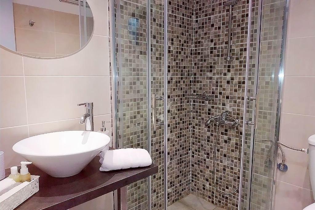 Apartament Theseus Poros Town Zewnętrze zdjęcie