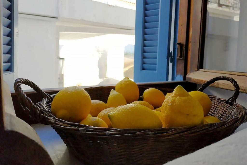 Apartament Theseus Poros Town Zewnętrze zdjęcie