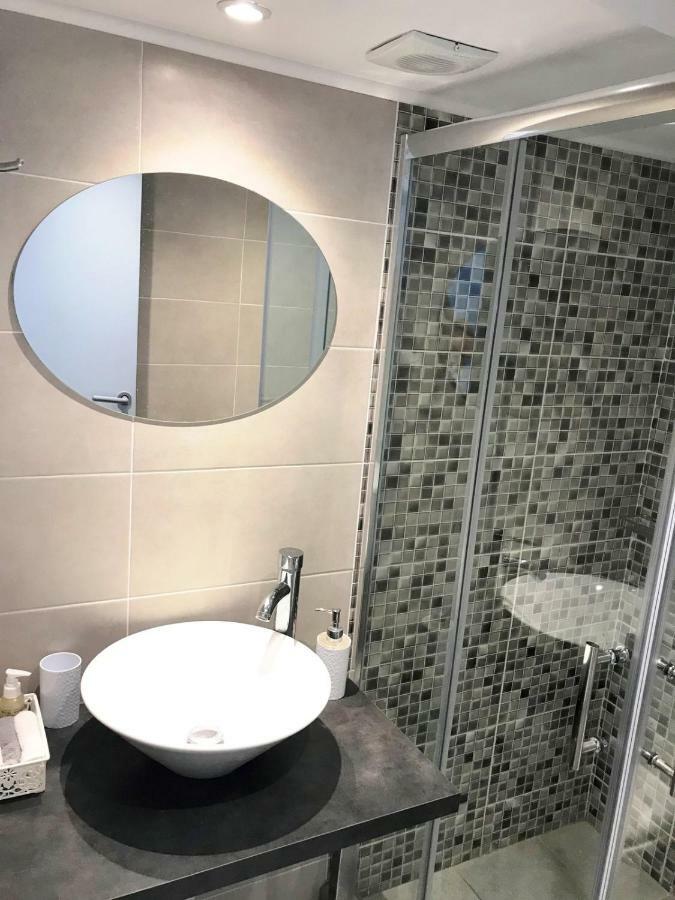 Apartament Theseus Poros Town Zewnętrze zdjęcie