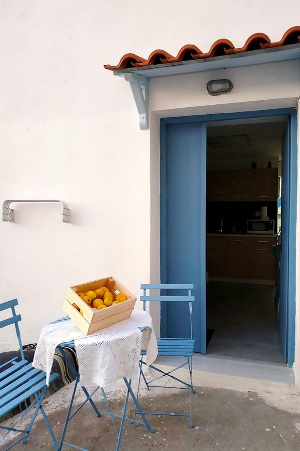 Apartament Theseus Poros Town Zewnętrze zdjęcie