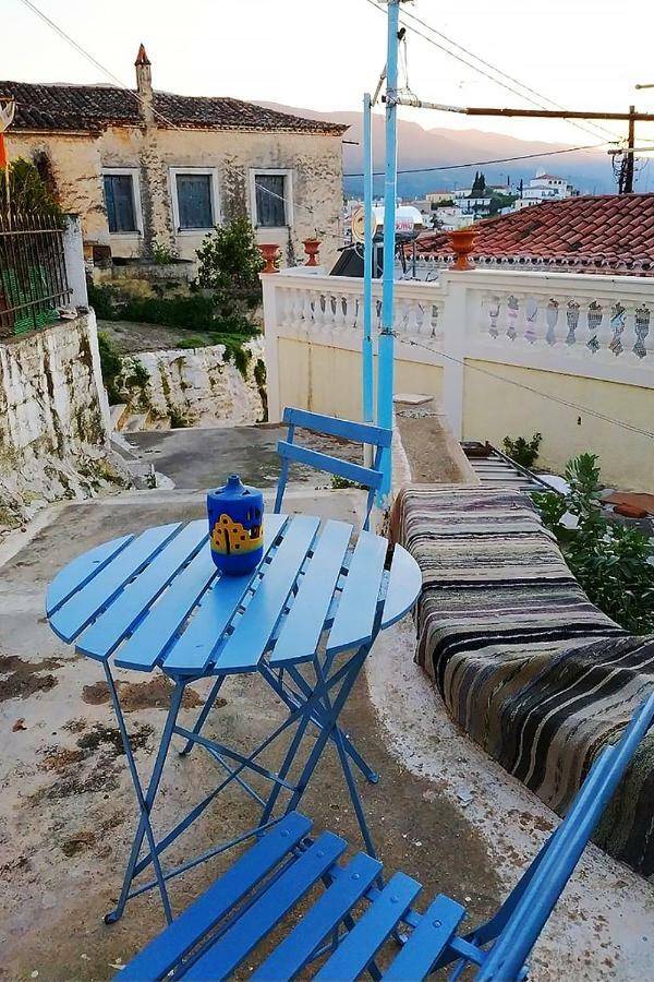 Apartament Theseus Poros Town Zewnętrze zdjęcie